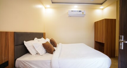 Hotel Al Aziz Palace 30 Mts from Dargah Sharif Room Type - Luxury Double With Terrace