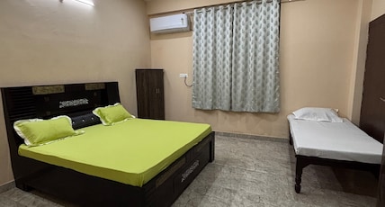 Rangbhoomi pg & guest house Room Type - Cpuple Room