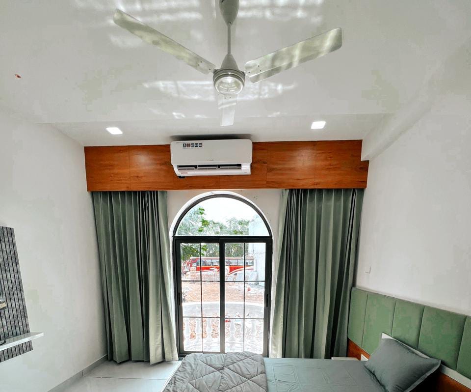 HOTEL NILKANTH PALAC - Tap to explore photos