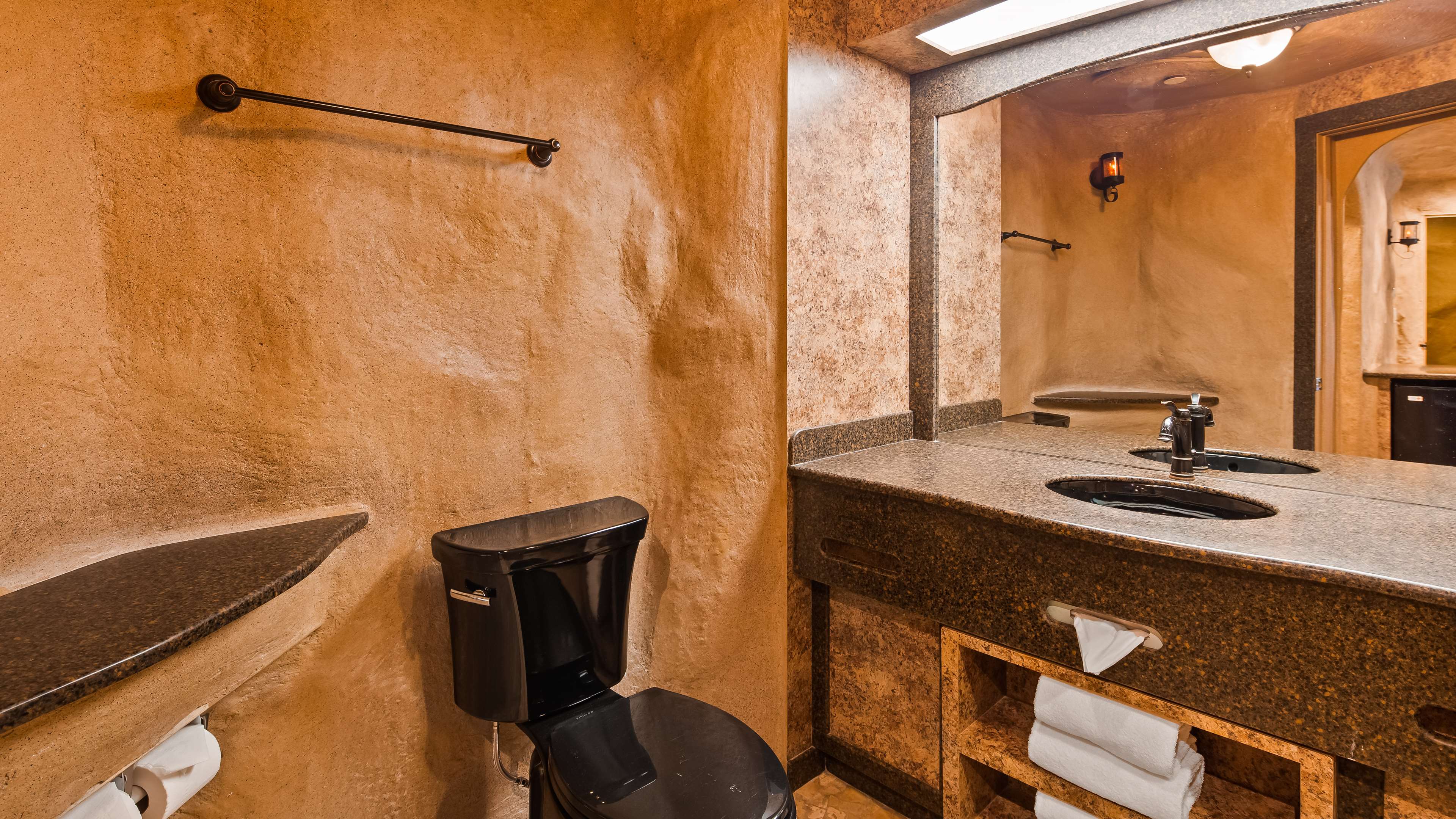 Best Western Designer Inn and Suites - Tap to explore photos