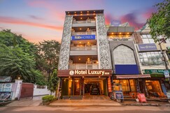 Via Luxury Inn Adarsh Nagar