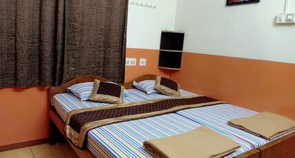 The Premier Residency Room Type - Deluxe doubles room Non A/c