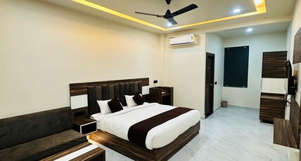 The Grand Sapphire Room Type - Deluxe Room The Grand Sapphire Room Type - Deluxe Room