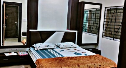 ABHINANDAN GUEST HOUSE Room Type - STANDARD BEDROOM