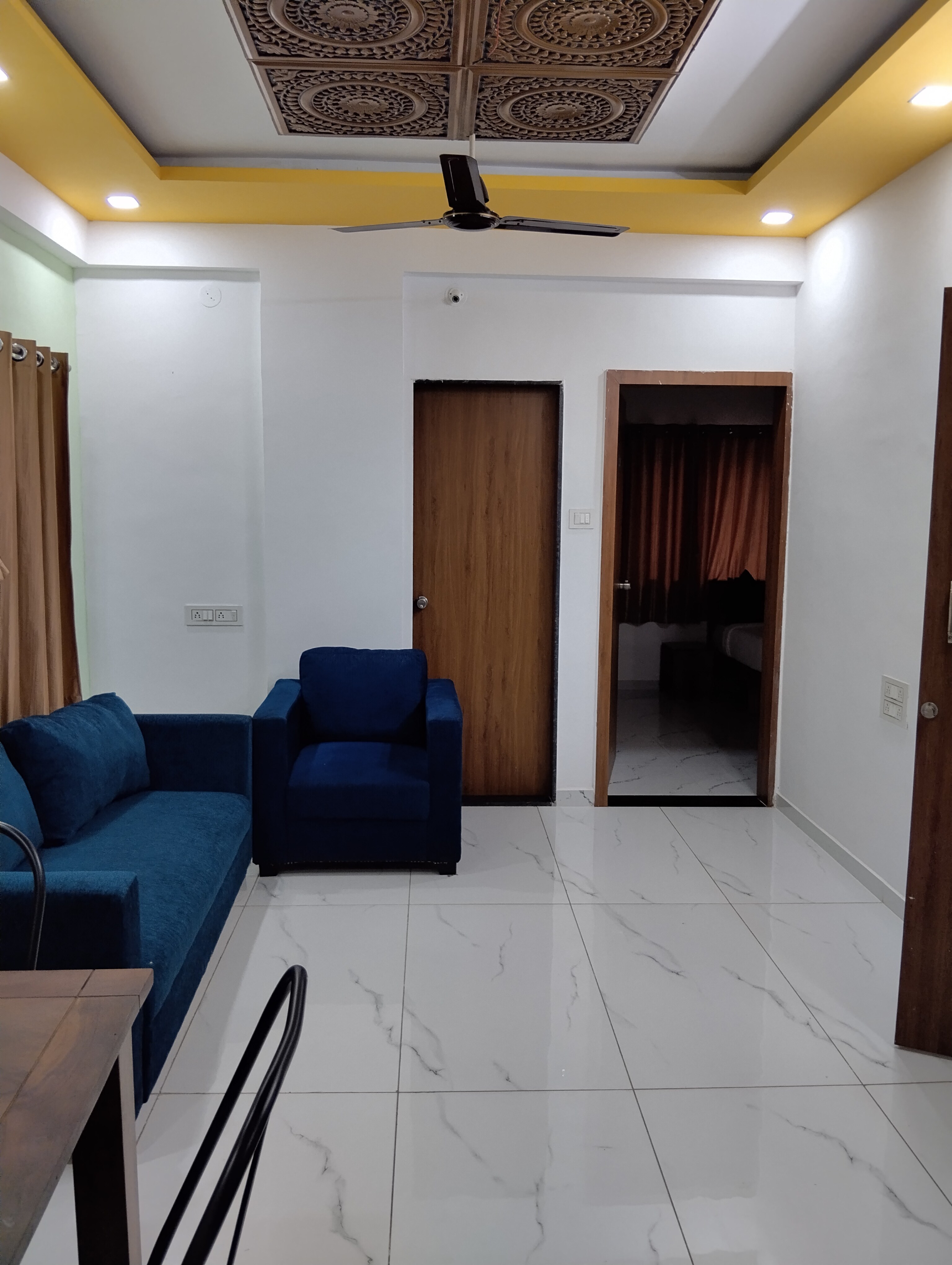 SHREE KRISHNA INN - Tap to explore photos