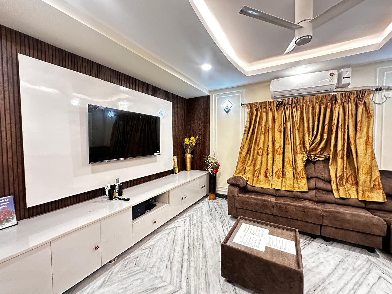 Luxury 5BHK Villa - Tap to explore photos