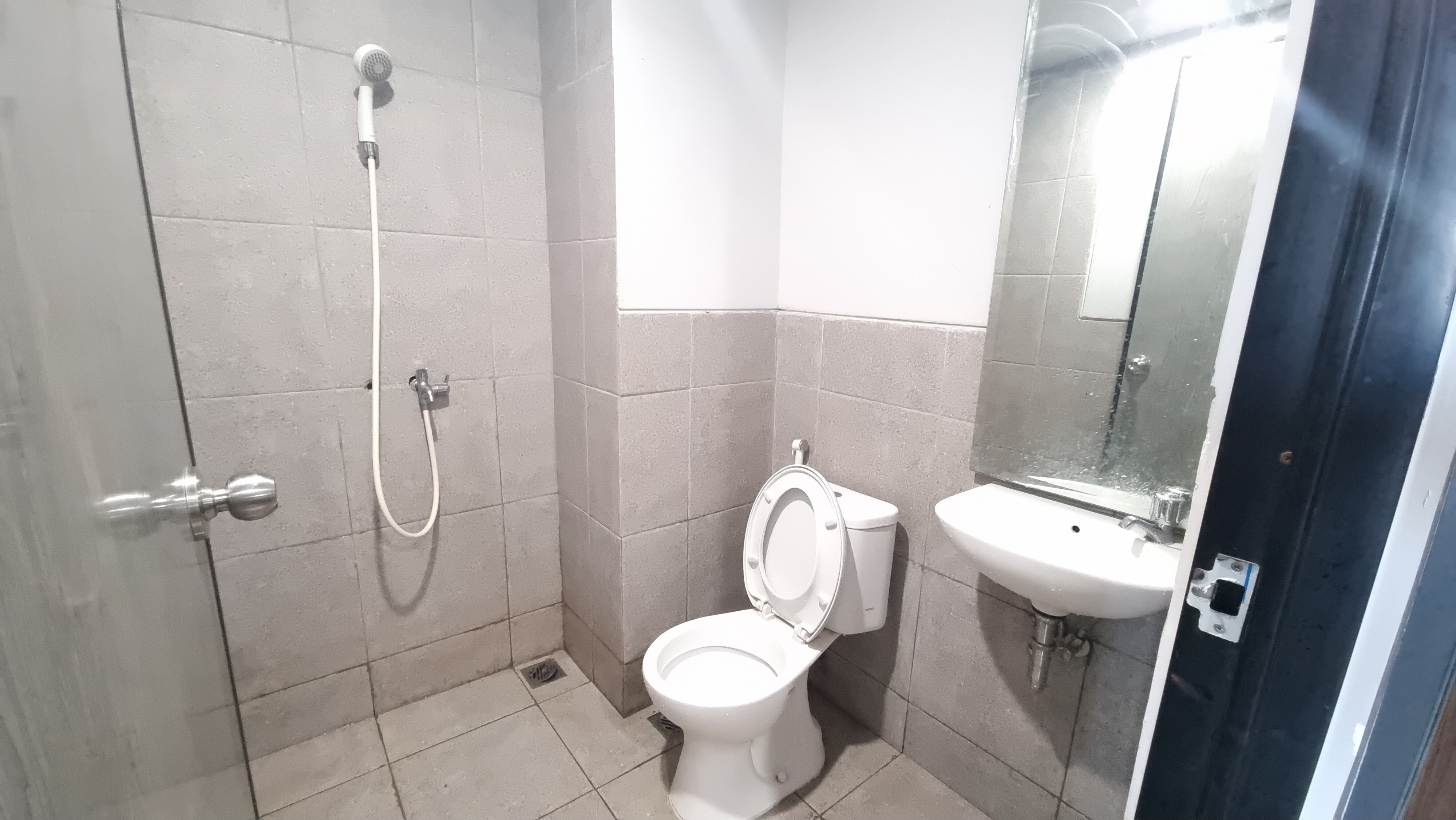 Hotel O cikarang Serviced apartment at Riverdale - Tap to explore photos