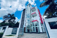 Habitat 3 BHK Service Apartment | 3 km from Cochin Airport