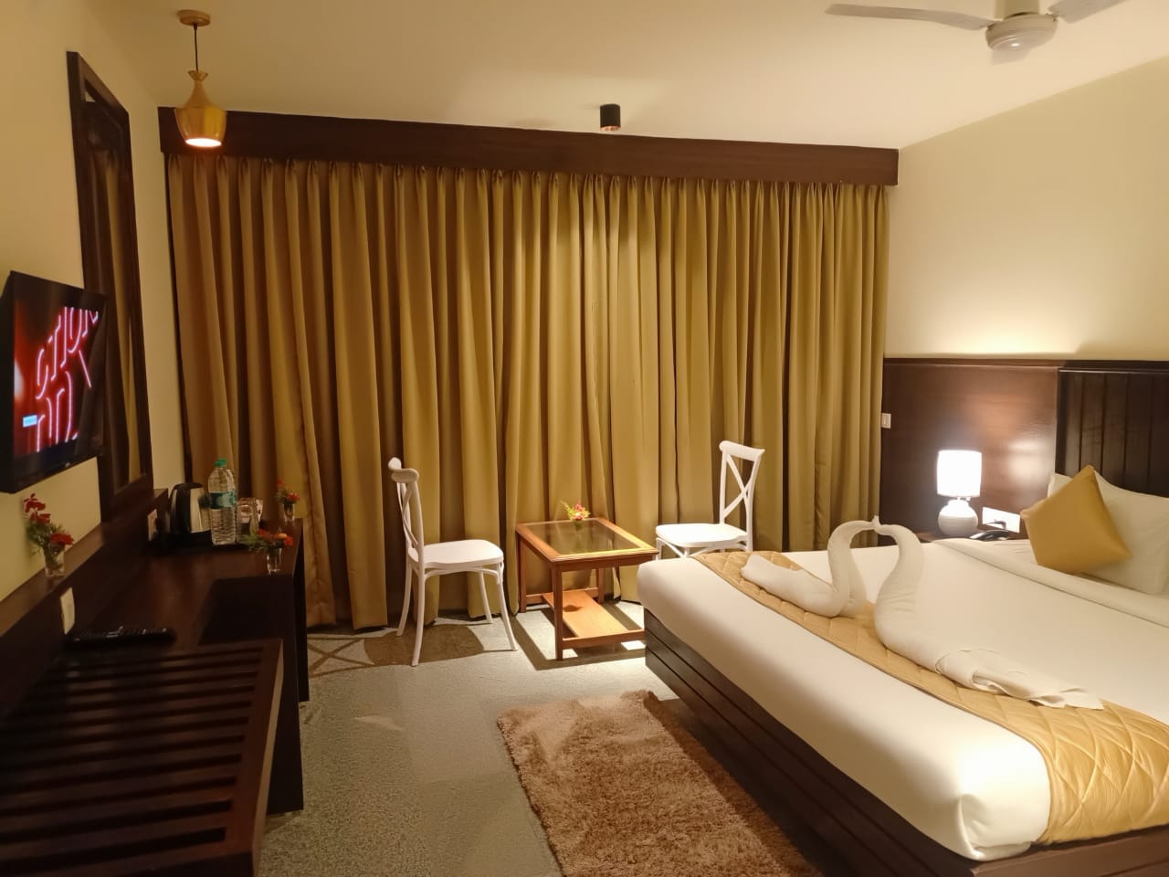 DNC Shevaroys Resorts & Spa - Tap to explore photos