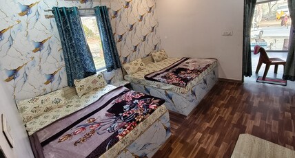 Hotel karishna palace and restaurant Room Type - Family room 1