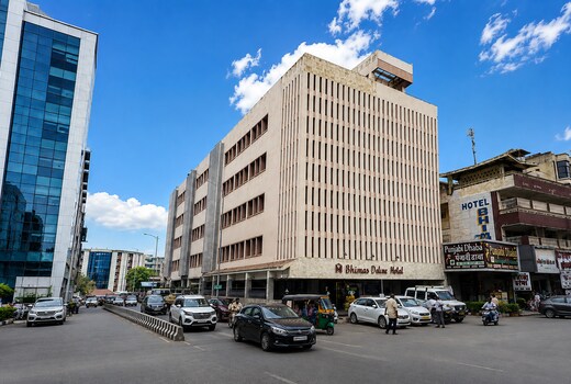 Bhimas Deluxe Hotel