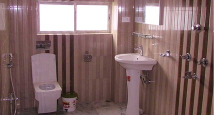 LOOK BOONG HOTEL Room Type - Deluxe Room LOOK BOONG HOTEL Room Type - Deluxe Room