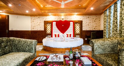 DLS La serene Valley Room Type - Honeymoon Suite with Balcony