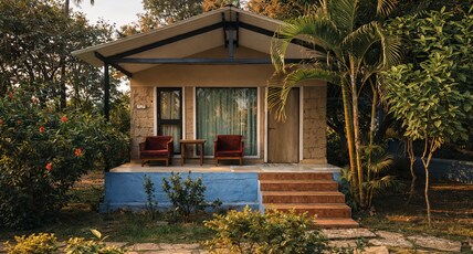 Gir County Resort Room Type - Deluxe AC Cottages