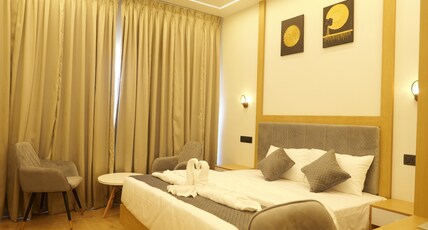 Bougainvillea Homestay Room Type - Premium Room
