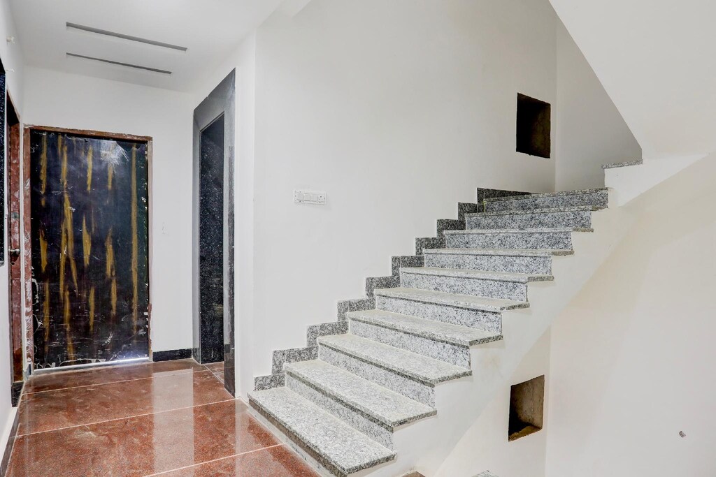 Kashika Inn & Comfort Stays - Tap to explore photos