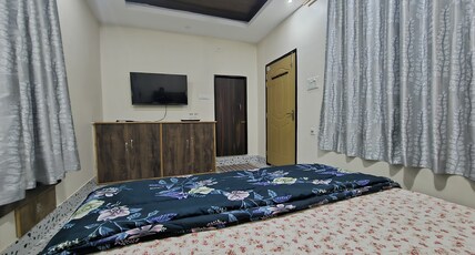 Vaanya retreat Room Type - Concrete Room