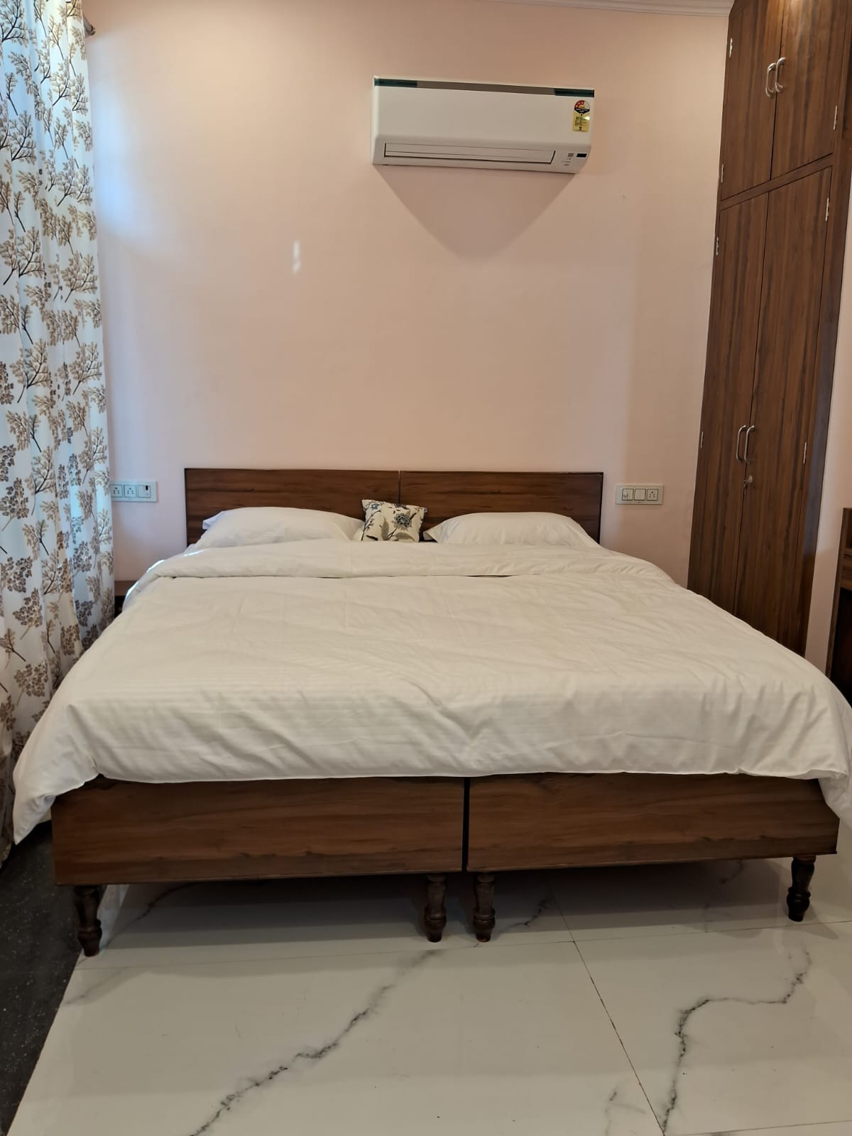 Tordi House 3BHK - Tap to explore photos