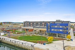 Hotel Indigo SEATTLE EVERETT WATERFRONT