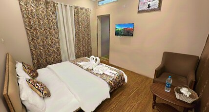 Faizzy's residency Room Type - Standard Room