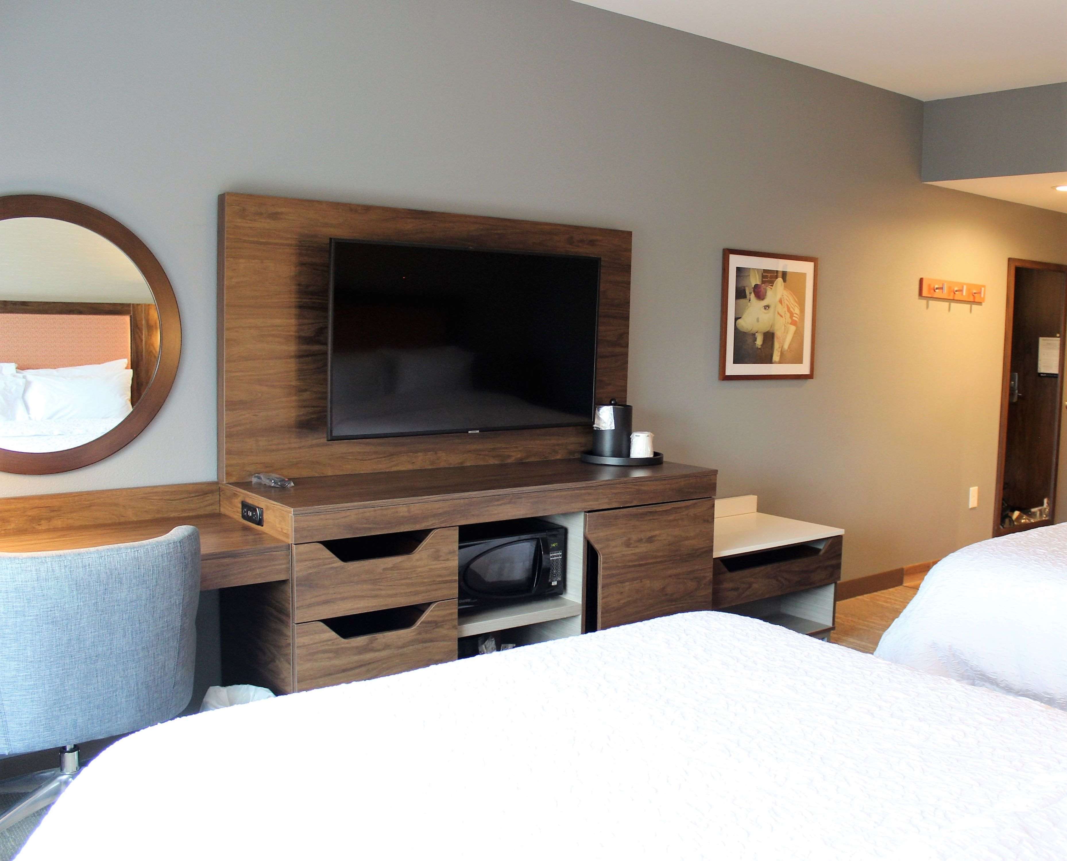 Hampton Inn Lexington NC - Tap to explore photos