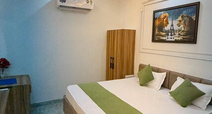 The crystal Inn Room Type - Bedroom 8