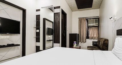 Hotel O Surya Room Type - Deluxe
