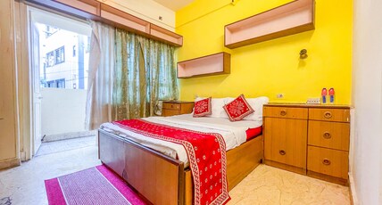 Hotel Thakur Galaxy, Sadar Market Room Type - Economy Non- Ac Room with Common Washroom