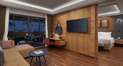 Hyatt Place Vadodara Room Type - SUITE WITH 1 KING BED