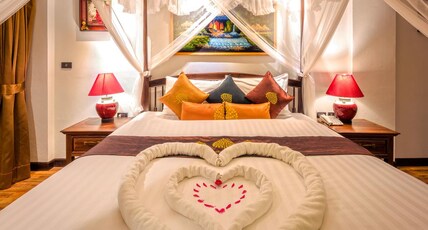 Tanawan Phuket Hotel Room Type - Super Deluxe Room