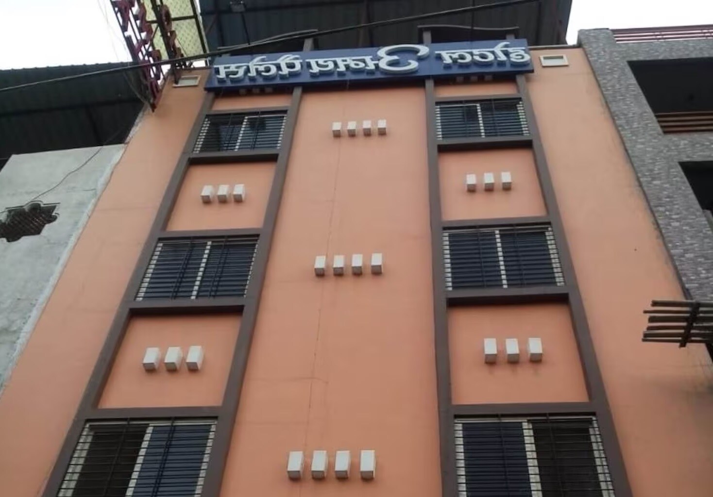 Hotel Amay Palace - Tap to explore photos