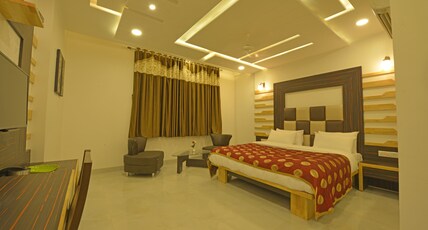 Hotel JP International Room Type - Corporate Mini Suit