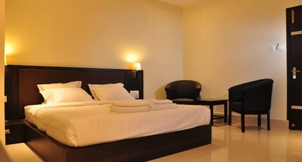 HOTEL KALASH Room Type - Deluxe