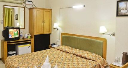 The Menino Regency Room Type - Non AC Room