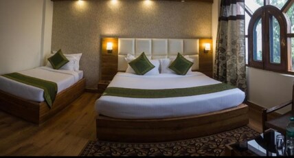 The Golden Paradise Shimla Room Type - EXECUTIVE ROOM