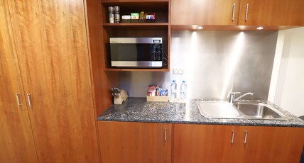 Best Western Plus Goulburn Room Type - 2 QUEEN BEDS,NSMK,SUPER,KITETT,GROUND