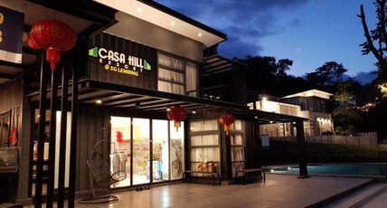 Lilla Waterfall Retreat @ Sg Lembing, Kuantan Room Type - Lilla Poolside Cabin Suite