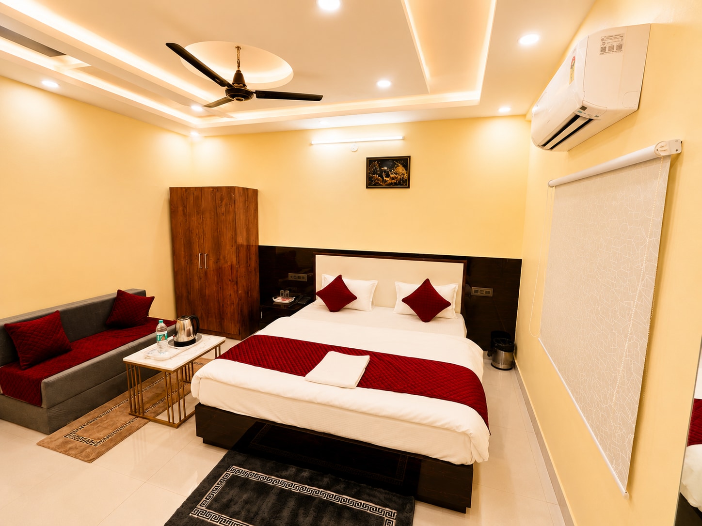 Hotel Hanumat Palace-300 Meter Jaipur Railway Station - Tap to explore photos