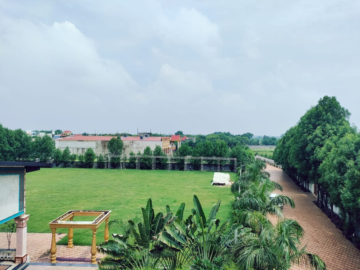 RAJWADA RESORT - Tap to explore photos