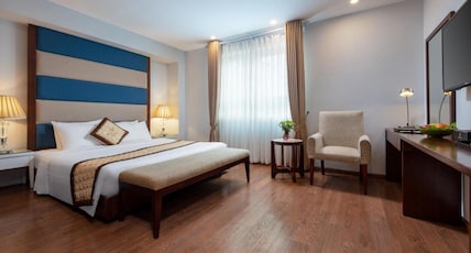 Skylark Hotel Room Type - Triple Deluxe Room with Window Skylark Hotel Room Type - Triple Deluxe Room with Window