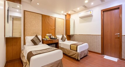 Hotel Palm Dor Room Type - Standard Twin Room with free WiFi