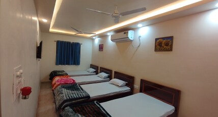 Hotel Kalpana Room Type - Quadruple Bedroom