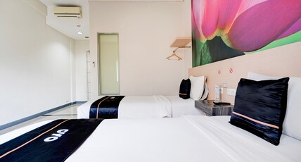 Collection O Hotel Promenade Cihampelas Room Type - Indonesia Standard Twin