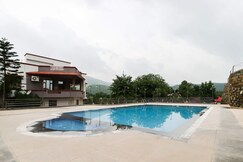 Meera Valley Resort by Nexottel