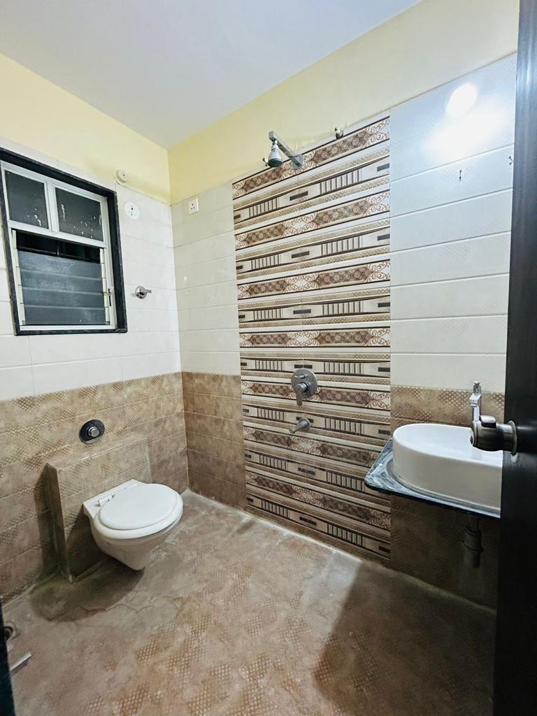 EC STAYS PG - Tap to explore photos