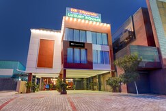 Townhouse NK Vivanta Luxury Rooms