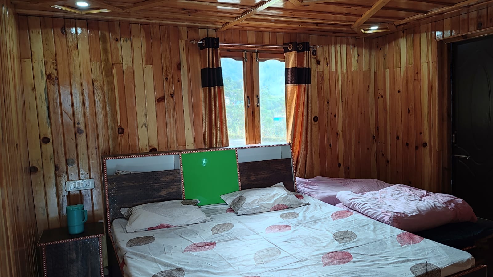 TabTrips Raja Raghu Nath Homestay - Tap to explore photos