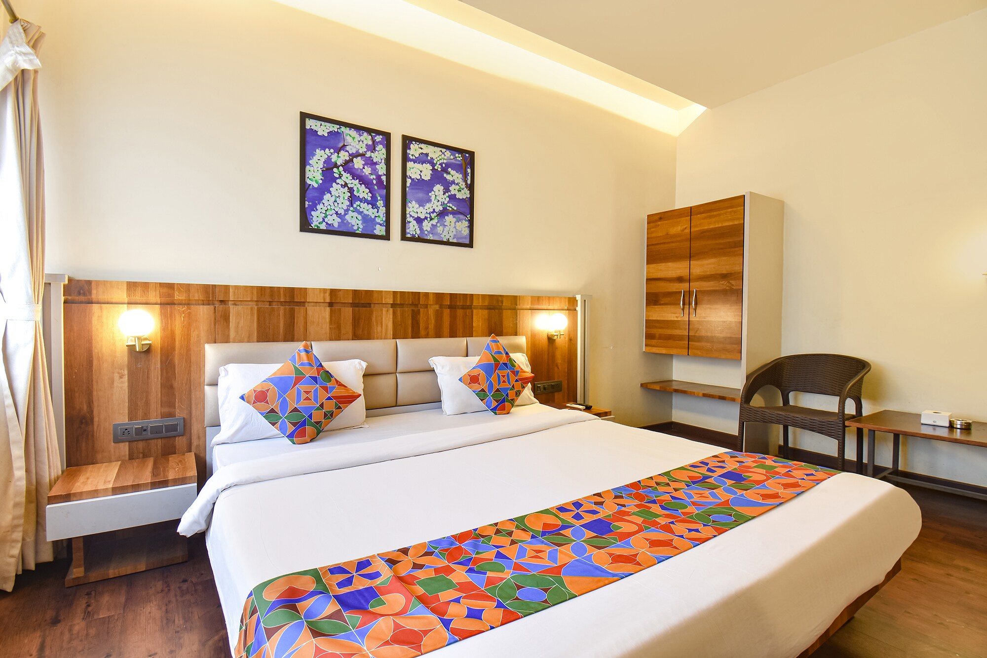 FabHotel City Point Executive - Tap to explore photos
