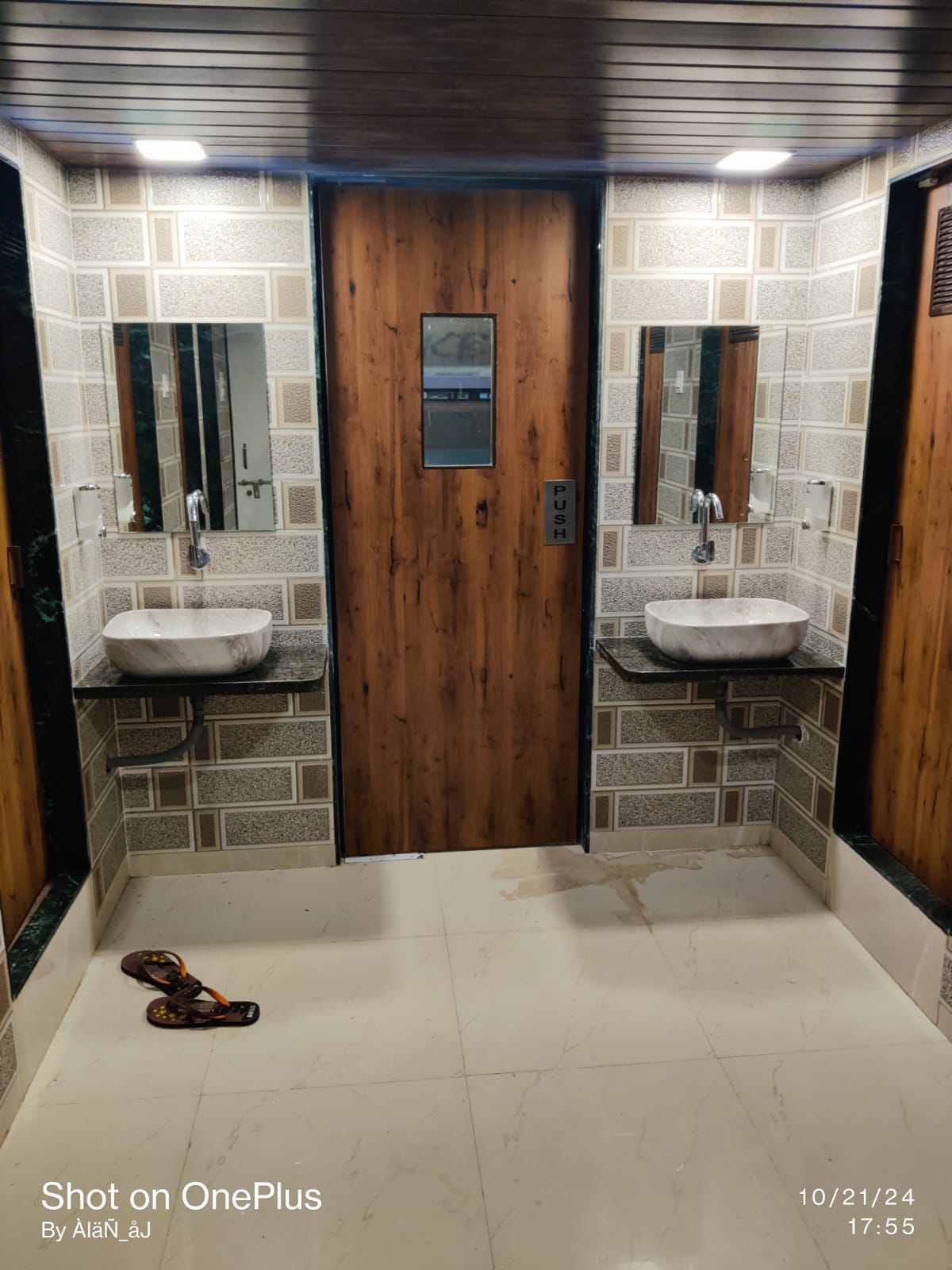 Ekta Dormitory AC - Tap to explore photos