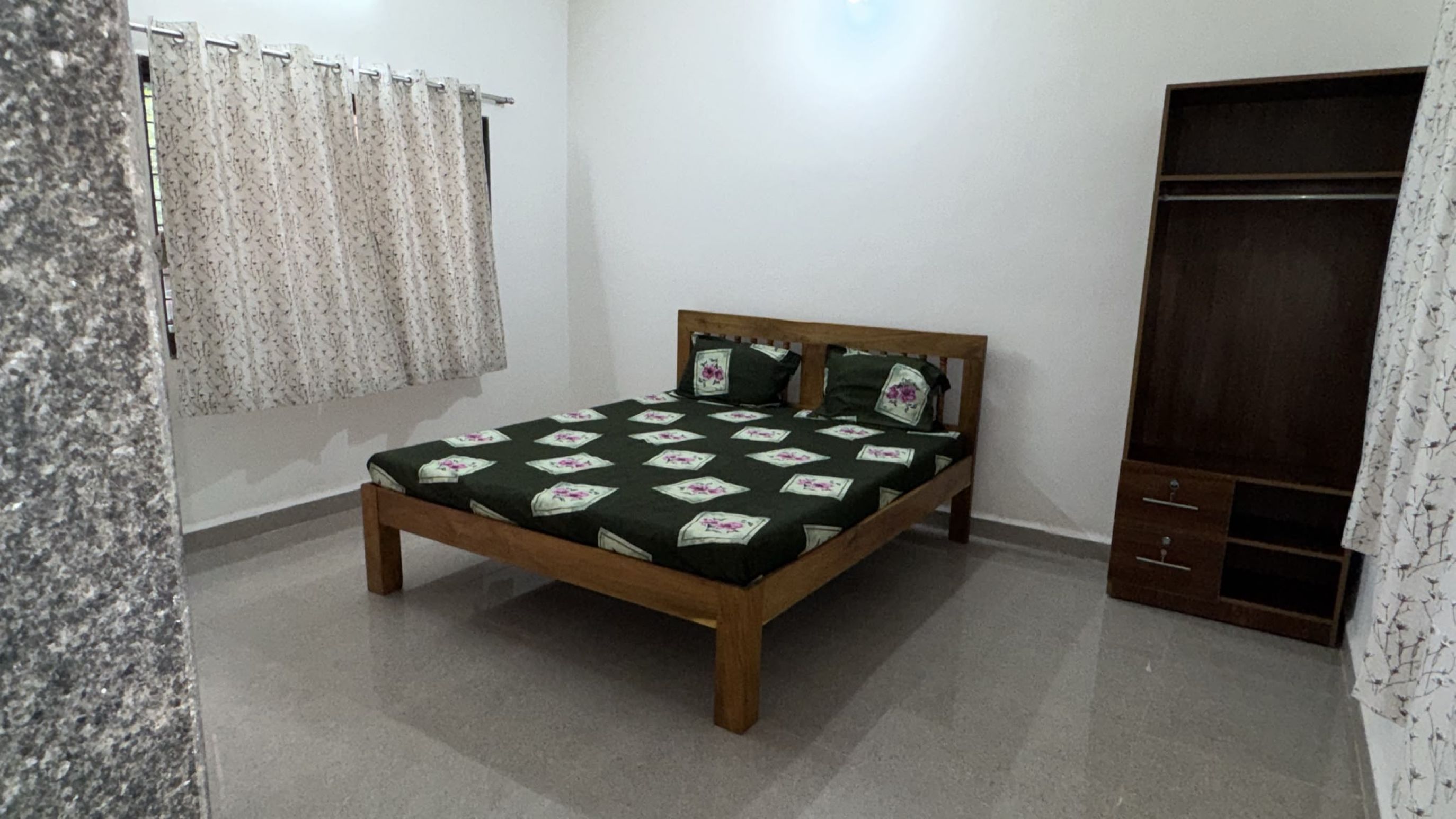 Curly Homestay @ Malvan - Tap to explore photos